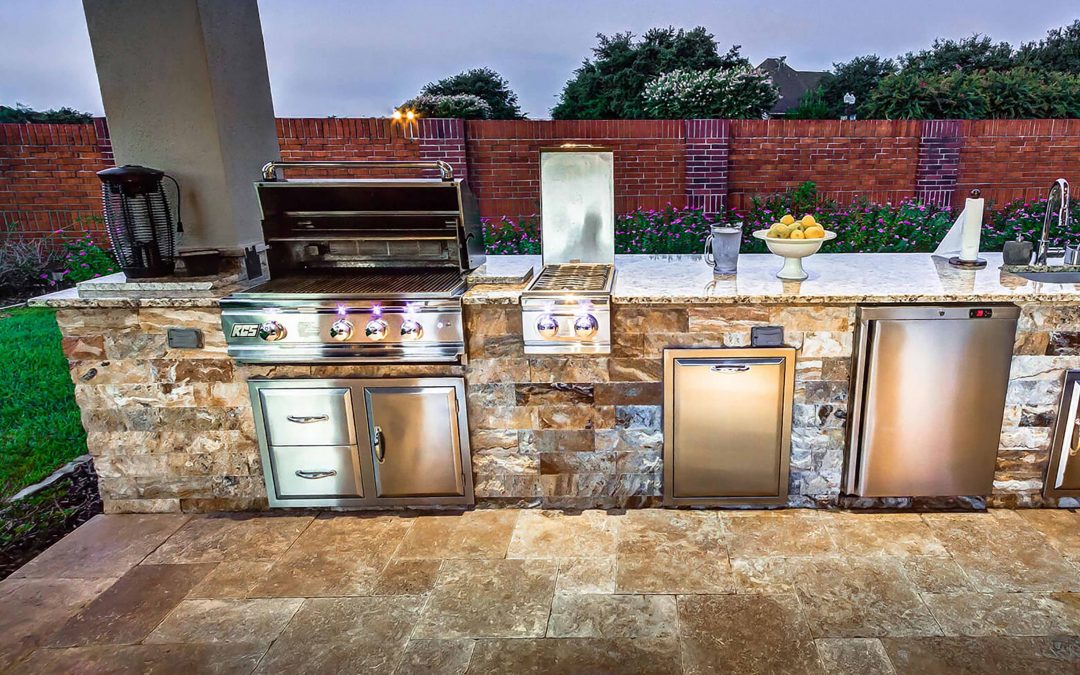 Outdoor-Kitchen-Pictures-with-Sink