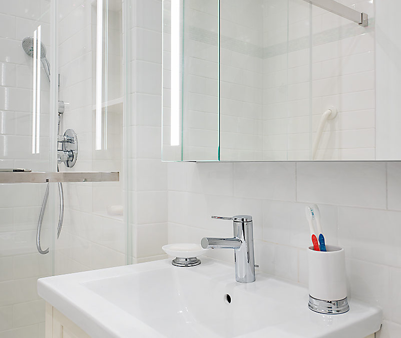 guest bathroom in Laguna Hills CA